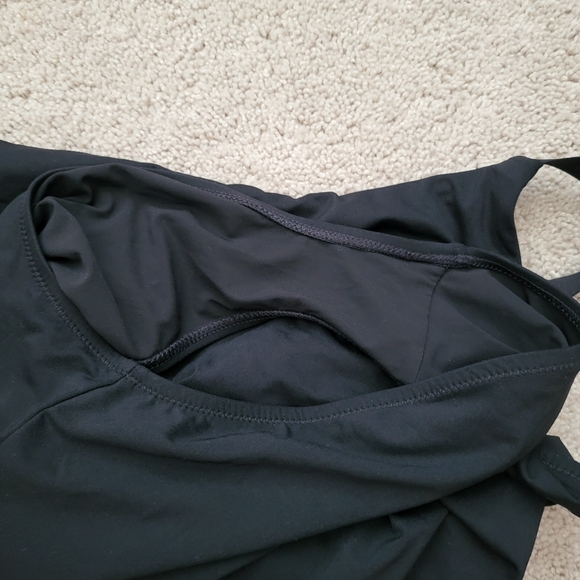 Athleta One Piece bathing suit size M black classic - Picture 5 of 5